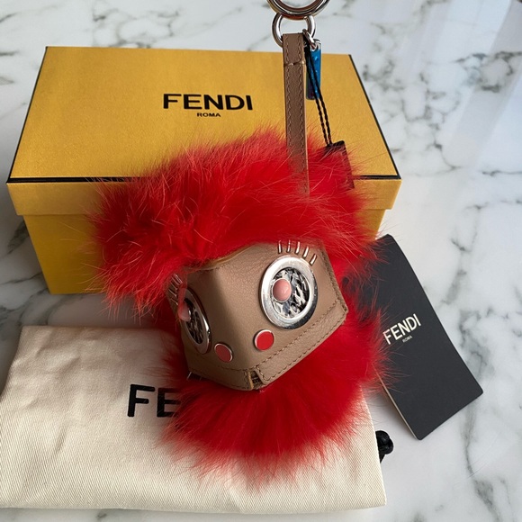 Fendi Tangerine Fox Fur Bugs Keychain - Picture 4 of 8